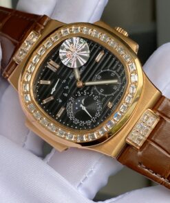 Đồng hồ Patek Philippe nam siêu cấp Thụy Sỹ