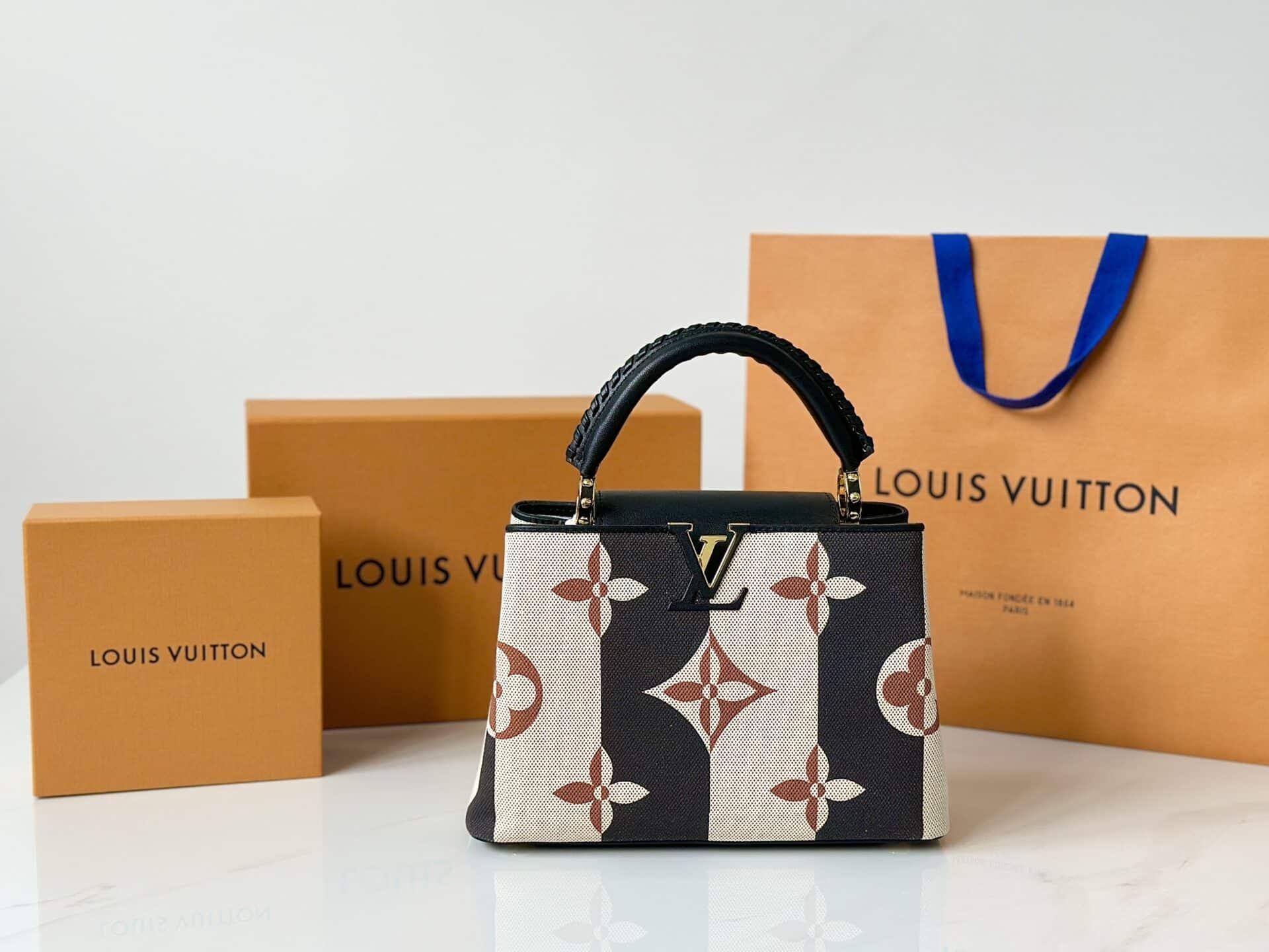 Louis Vuitton CAPUCINES 2023 SS Dots Studded Collaboration Elegant Style  Handbags (M21665)