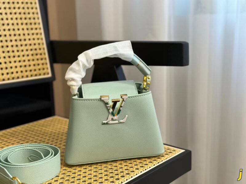 TÚI XÁCH LV LOUIS VUITTON CAPUCINES HANDLE BAG SUPER MÀU XANH MINT