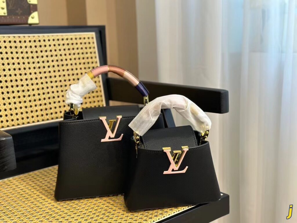 TÚI XÁCH LV LOUIS VUITTON CAPUCINES HANDLE BAG SUPER MÀU ĐEN