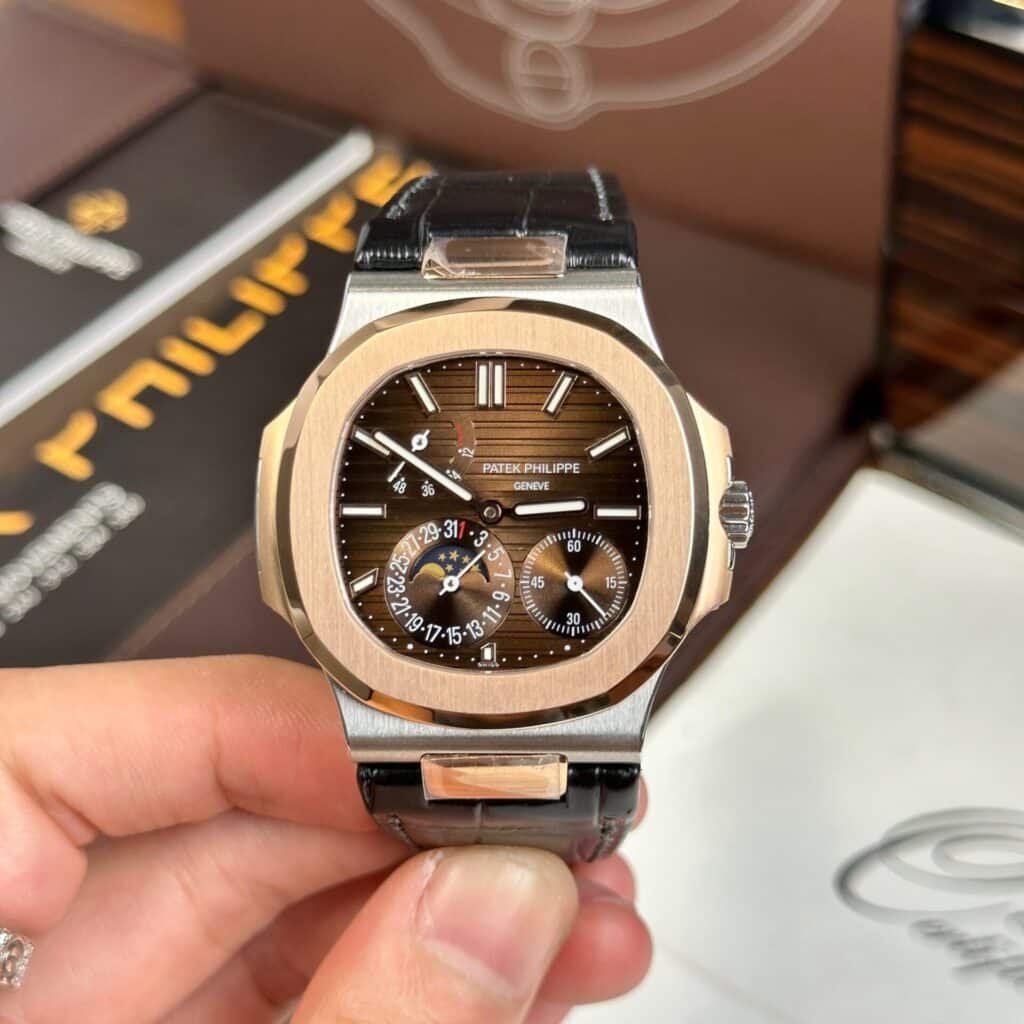 ĐỒNG HỒ NAM PATEK PHILIPPE NAUTILUS 5712R MẶT SỐ NÂU REP 1:1 GR FACTORY