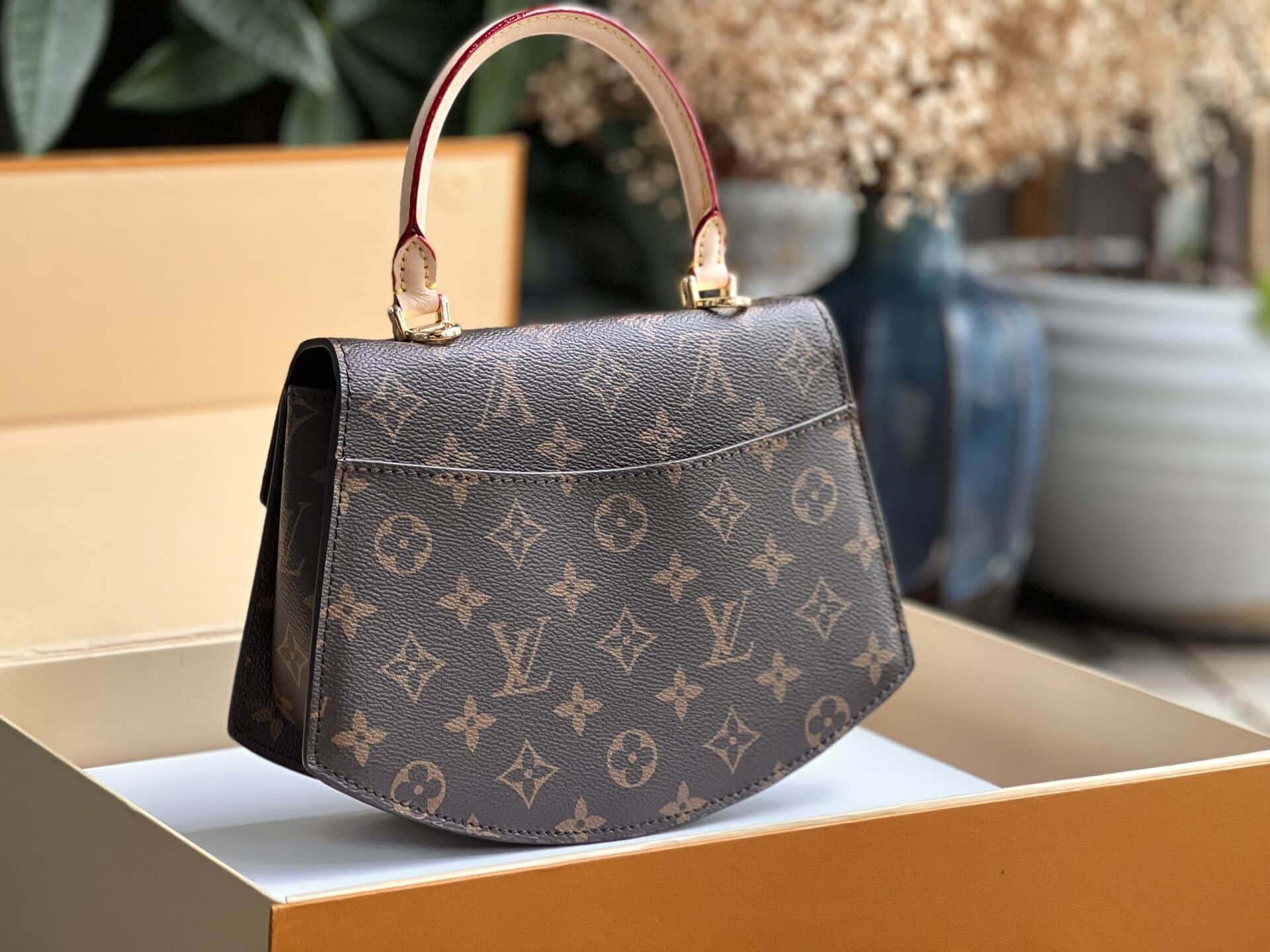 Túi Louis Vuitton Marignan Bag  Centimetvn