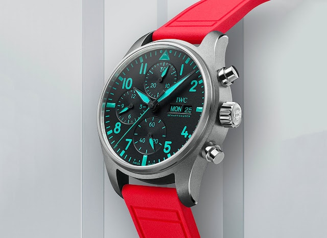 IWC ra mắt đồng hồ IWC Pilot's Watch Chronograph 41 Mercedes-AMG Petronas Formula One Team Miami Pink