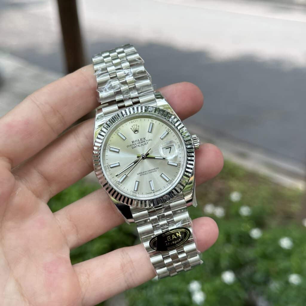 What is Rolex Fake Watch? Should You Buy It?
