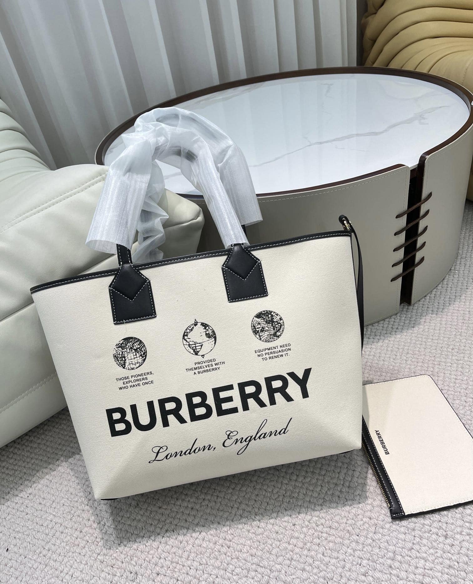 Burberry Medium Heritage Tote Bag