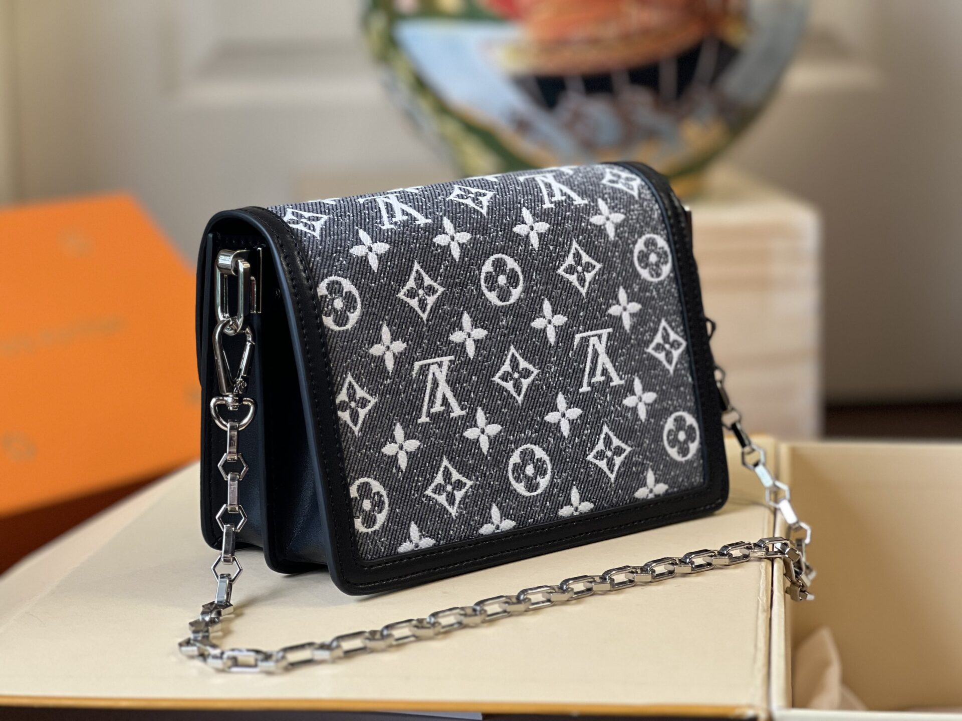 Túi Xách Louis Vuitton LV Passy Monogram Bag Like Authentic