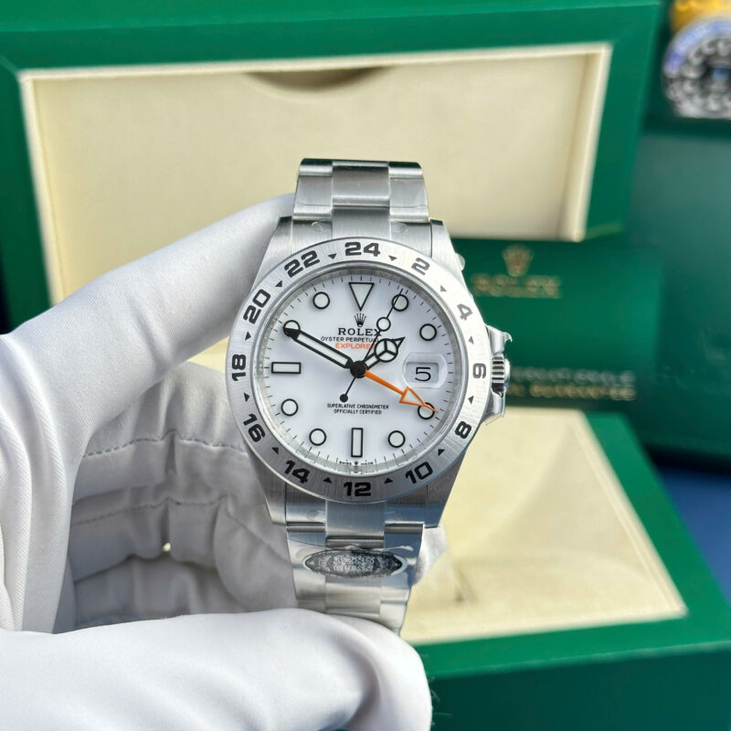 ROLEX EXPLORER II 226570 WHITE DIAL BEST QUALITY REPLICA CLEAN FACTORY 42MM