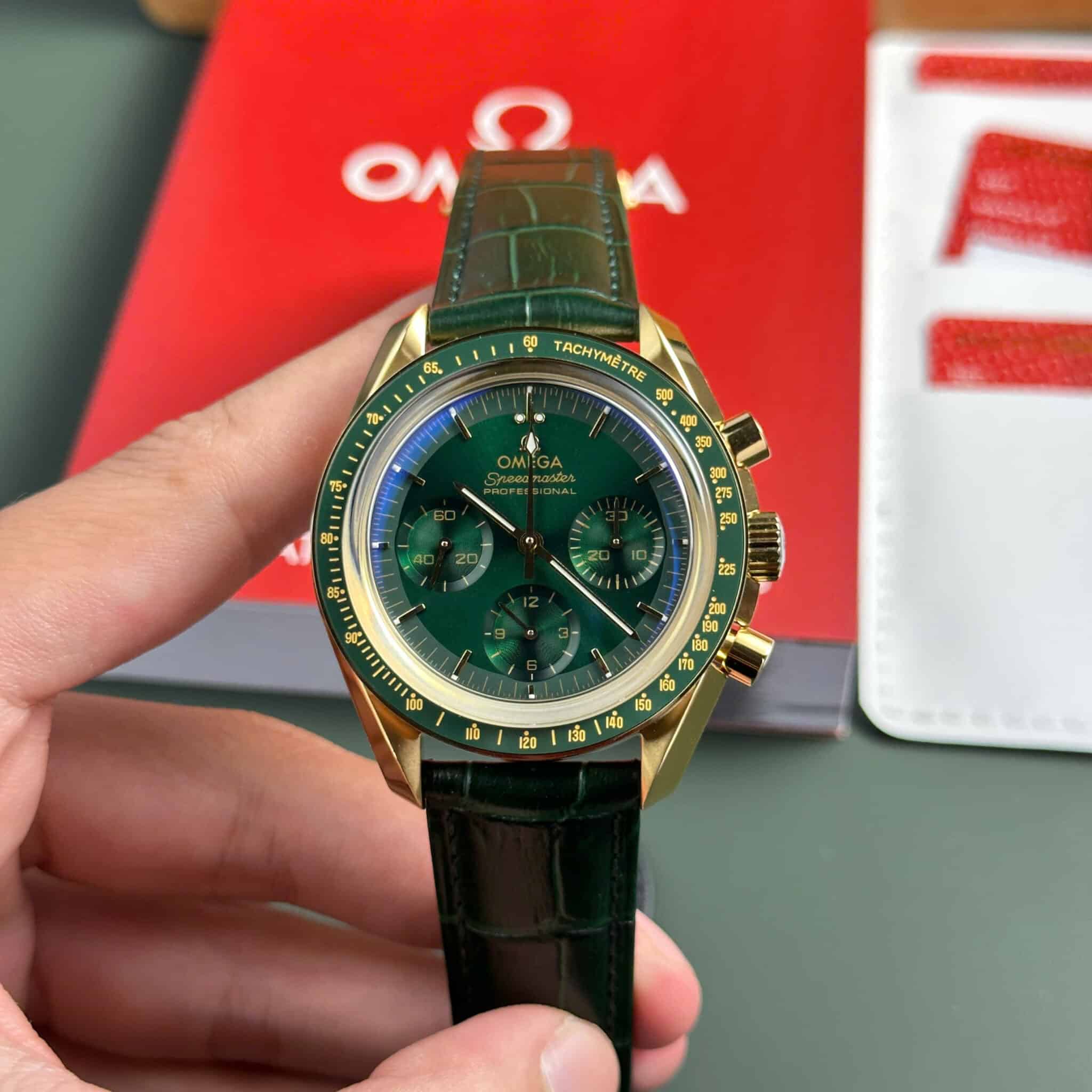 OMEGA SPEEDMASTER MOONWATCH YELLOW GOLD GREEN DIAL LEATHER STRAP REPLICA 42MM